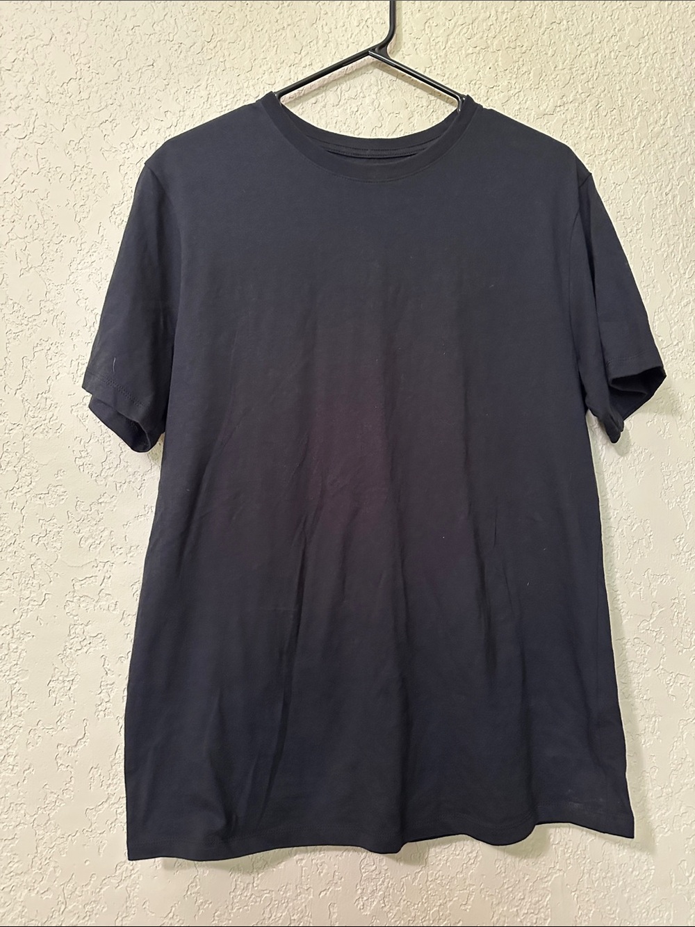bcg Men's black Short Sleeve Crew Neck Tee medium